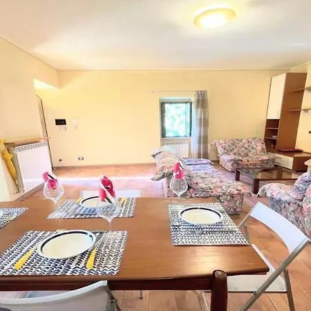 וילה Traditional Town House Central - Car Unnecessary - Wifi - Sleeps 10
