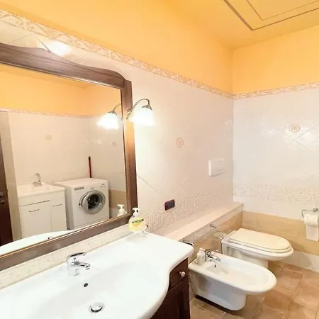 Traditional Town House Central - Car Unnecessary - Wifi - Sleeps 10 Villa Spoleto